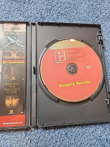 Vampire Secrets (DVD) - Foto 3 di 3