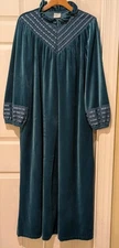 Vtg Gilligan O'Malley Velour Quarter-Zip Long Robe Sz L Deep Teal Ruffle Neck
