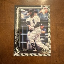 2025 Topps #189 Luis Robert Jr. Team Color Border