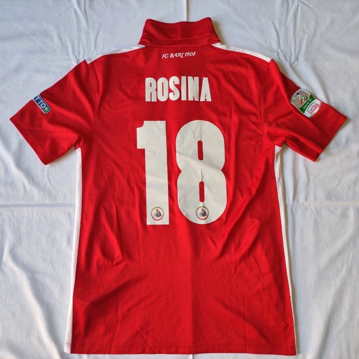 Foto 9 di 10