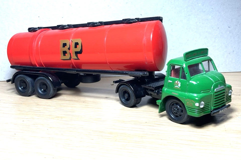 CORGI 31005 Bedford S Tanker & Land Rover SHELL-BP, LEd, MIB. — 第 4/4 张图片