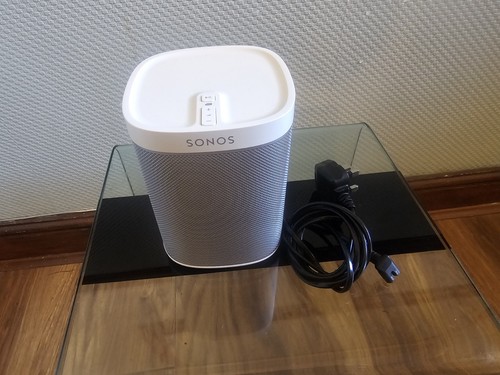 Sonos Play:1 Wireless Smart Speaker | White - Picture 2 of 10