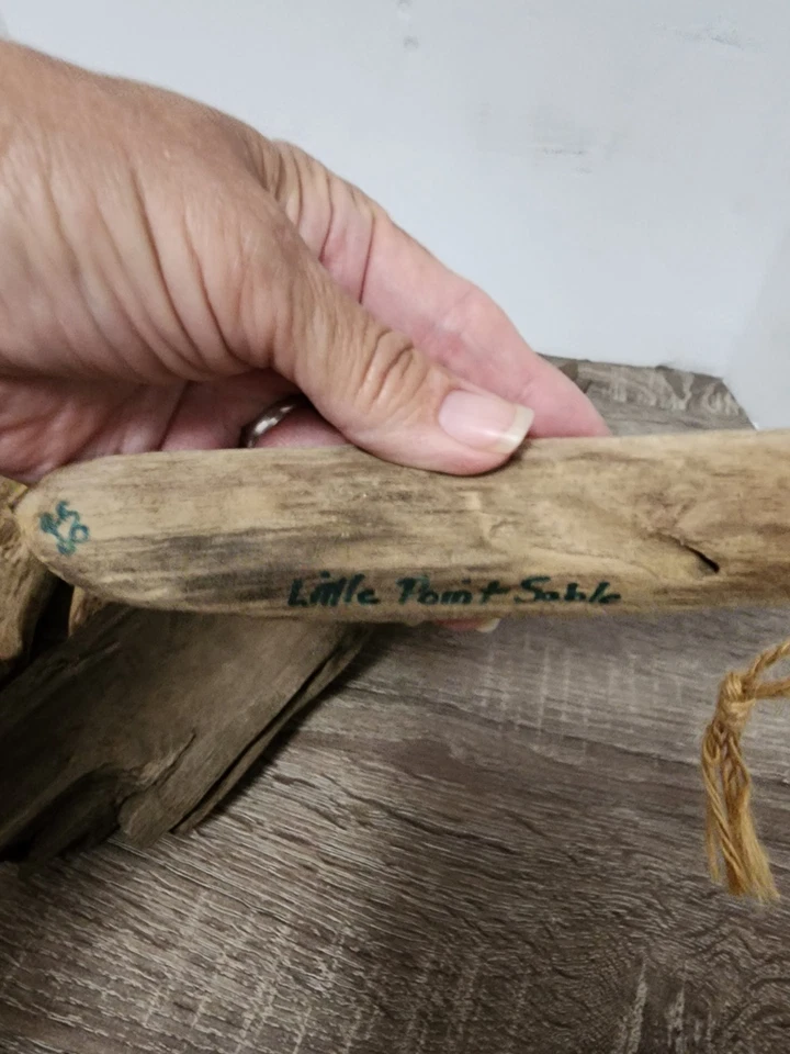 Small Lot of 4 Natural Driftwood Pieces – Unique and Perfect for Crafting - Image 3 of 4