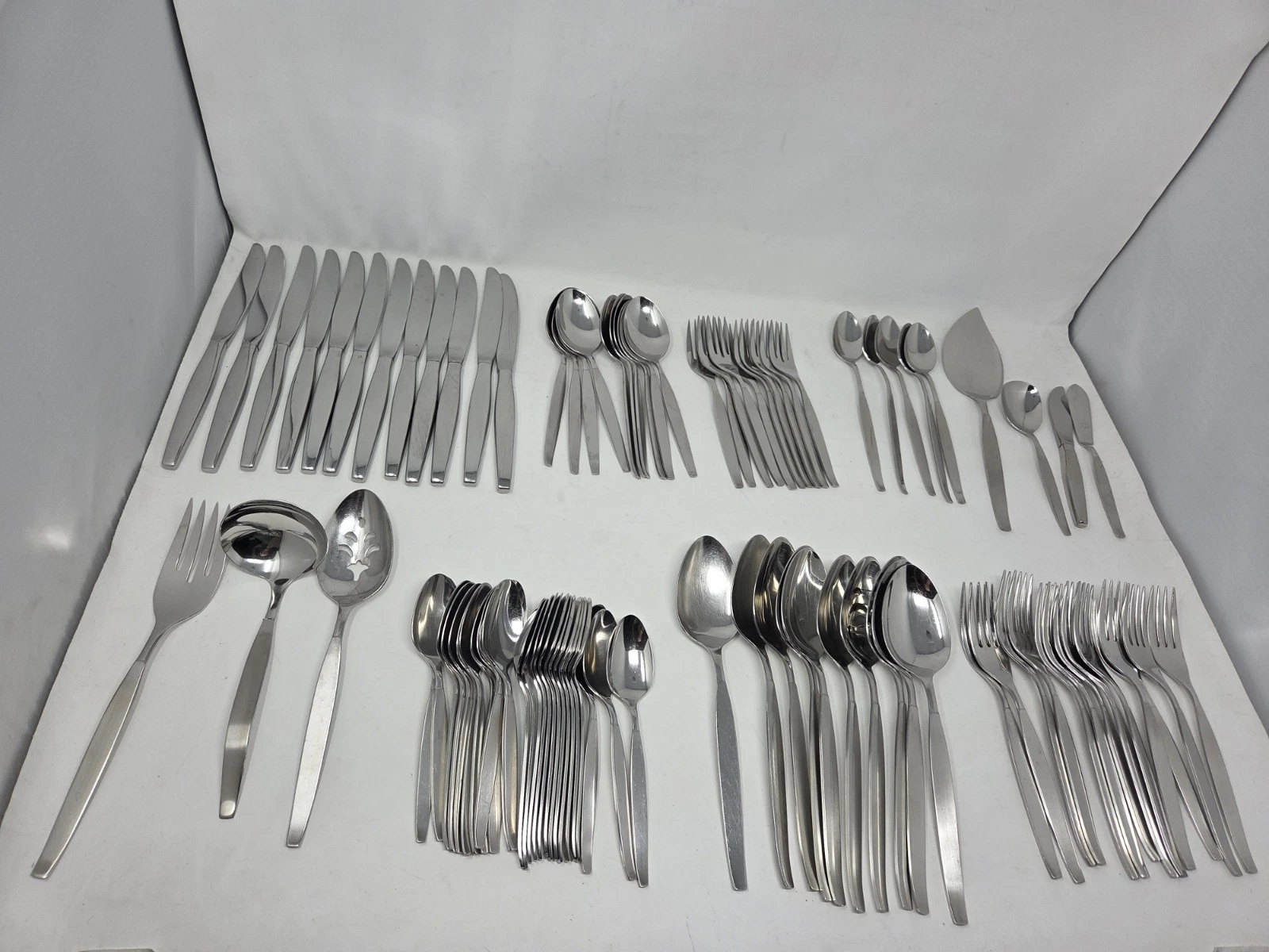 Lot of 94 Oneida Frostfire Stainless Flatware