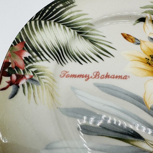Tommy Bahama Hawaiian Hibiscus & tropical cocktail 2006 Bread Plates- Set Of 3 - Picture 2 of 12