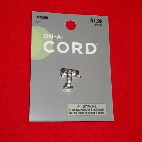 * Nuevo ~ Dijes deslizantes letra plateada {T} ~ por ON-A-CORD PRECIO DE VENTA SUGERIDO POR EL FABRICANTE $1,99.