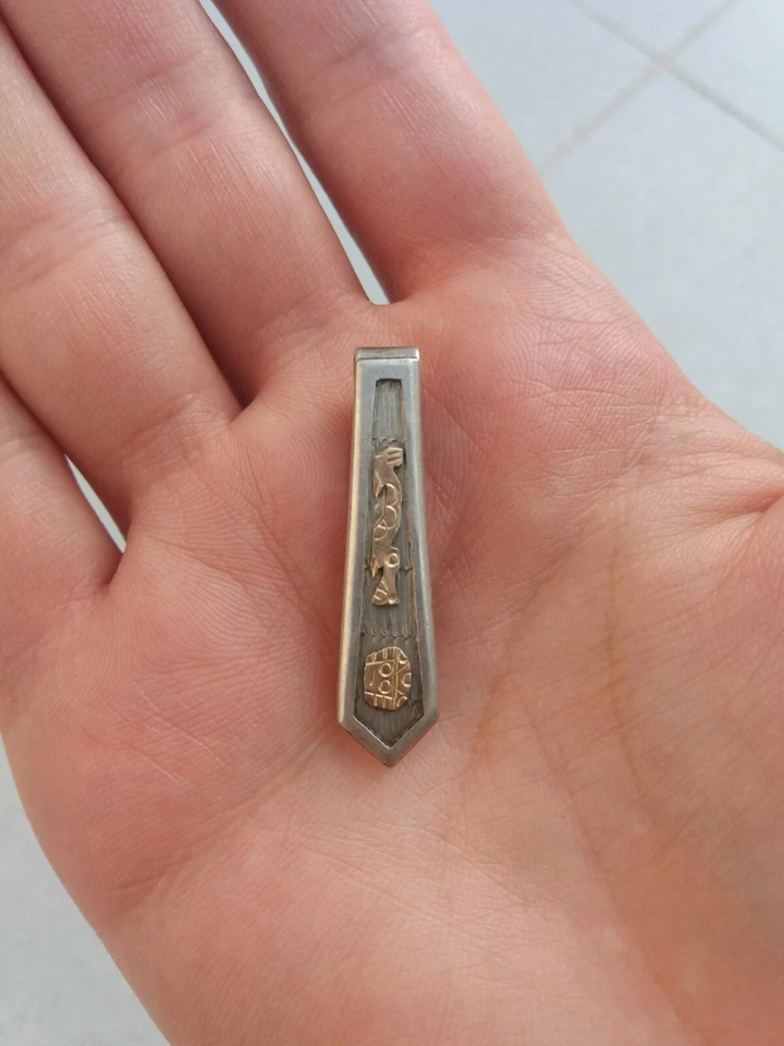 Fermacravatta Argento 925 Oro 18 carati con motivi Peruviani - Immagine 2 di 4