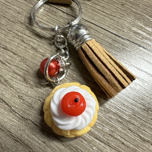 Keychain Dessert with brown tassel - Picture 2 of 3