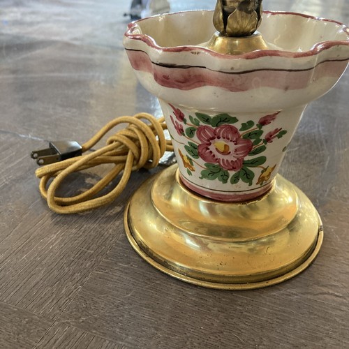 Vintage Capodimonte Style Porcelain Pink Roses Table 9” Lamp - Picture 2 of 9