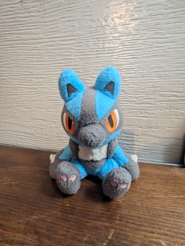 Lucario 2005 Pokemon Center Pokedoll 6" Stuffed Plush Toy *Untagged*