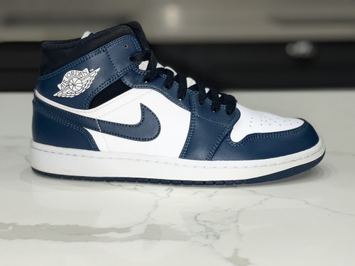 Men’s Nike Air Jordan 1 Mid - 554725 411 Armory Navy White Black Uk 8 Eur 42.5 - Picture 7 of 19