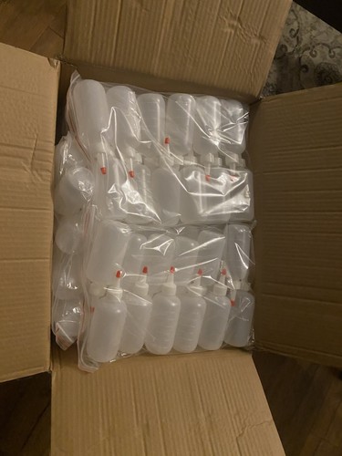 12 pack of 6oz (180mL) Plastic Boston Round Squeeze Bottles + Yorker Caps LDPE - Picture 3 of 6