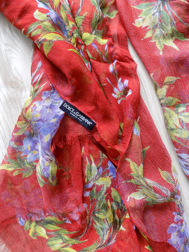 DOLCE & GABBANA Beautiful Large Silk Modal Shawl Flora Italy - Picture 5 of 8