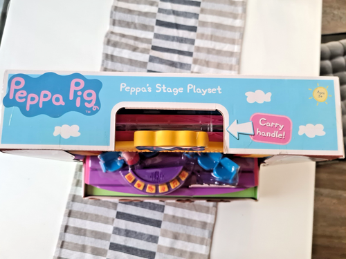 Peppa Pig Stage Playset 6 x Stages or Instant Cinema with Sound - Picture 7 of 7
