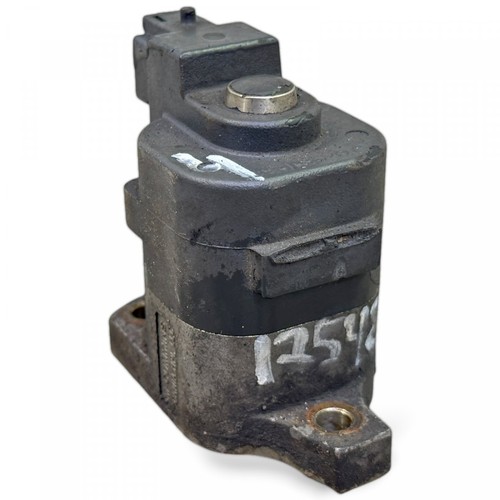 SCANIA P,G,R,T-series TP2097423 Fuel Valve 1784239 1724537 1541154 180932 - Picture 3 of 5