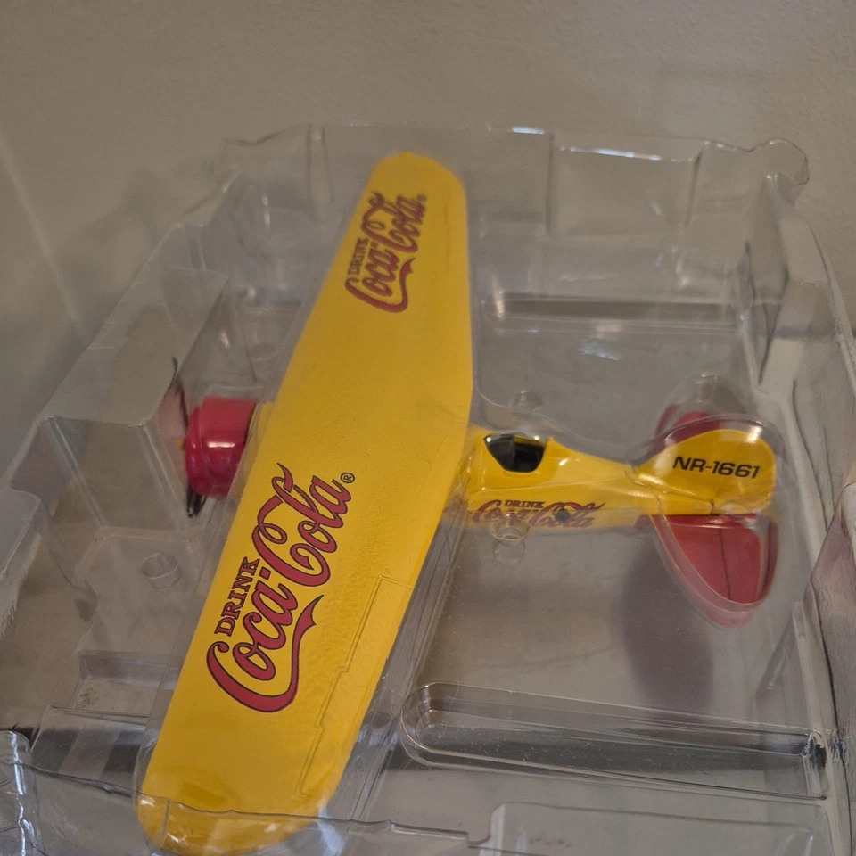1994 Ertl 1929 Lockheed Air Express Coca Cola 1:25 scale coin bank - Image 3 of 4