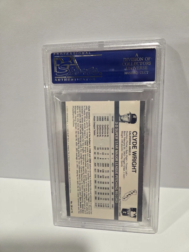 1971 Kellogg's 3-D Super Stars Clyde Wright PSA 8 NM-MT #28 **Set Break** - Image 2 of 2