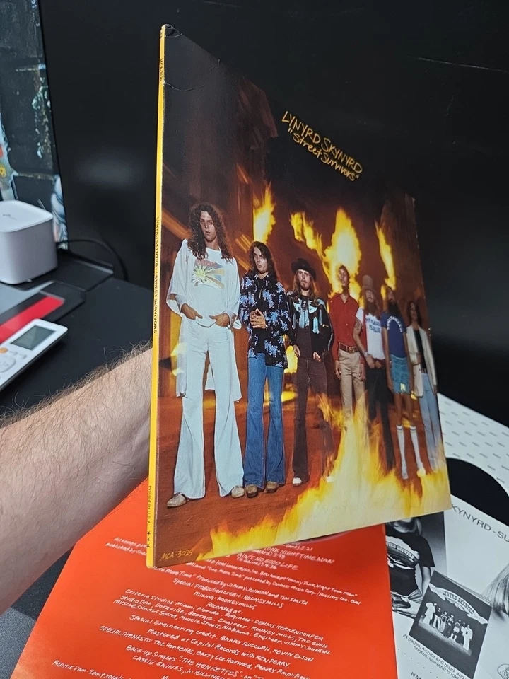 Lynyrd Skynyrd Street Survivors Lp Vinyl 1977 1st UNCENSORED Press 3 Inserts EX - Image 4 of 4