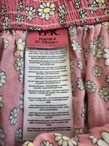 Y.F.K. Girls Skirt. Size 12-14.  - Picture 2 of 3