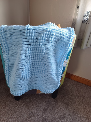 Handgefertigte gehäkelte Babydecke Junge - Bild 2 von 3