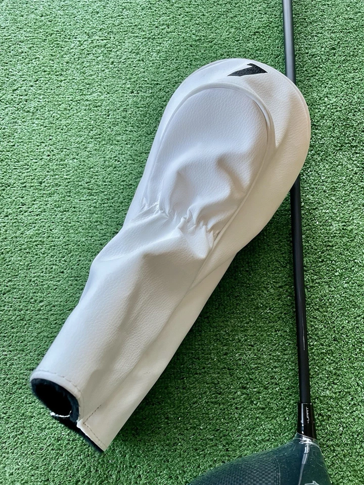 Mizuno ST Max 230 Driver 9.5 Degree Stiff Flex Right Hand Mens Golf Club - Image 3 of 4