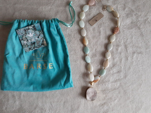 Barse Genuine Stone Pendant Necklace matte finish Natural Quartz & Amazonite - 第 2/9 張圖片