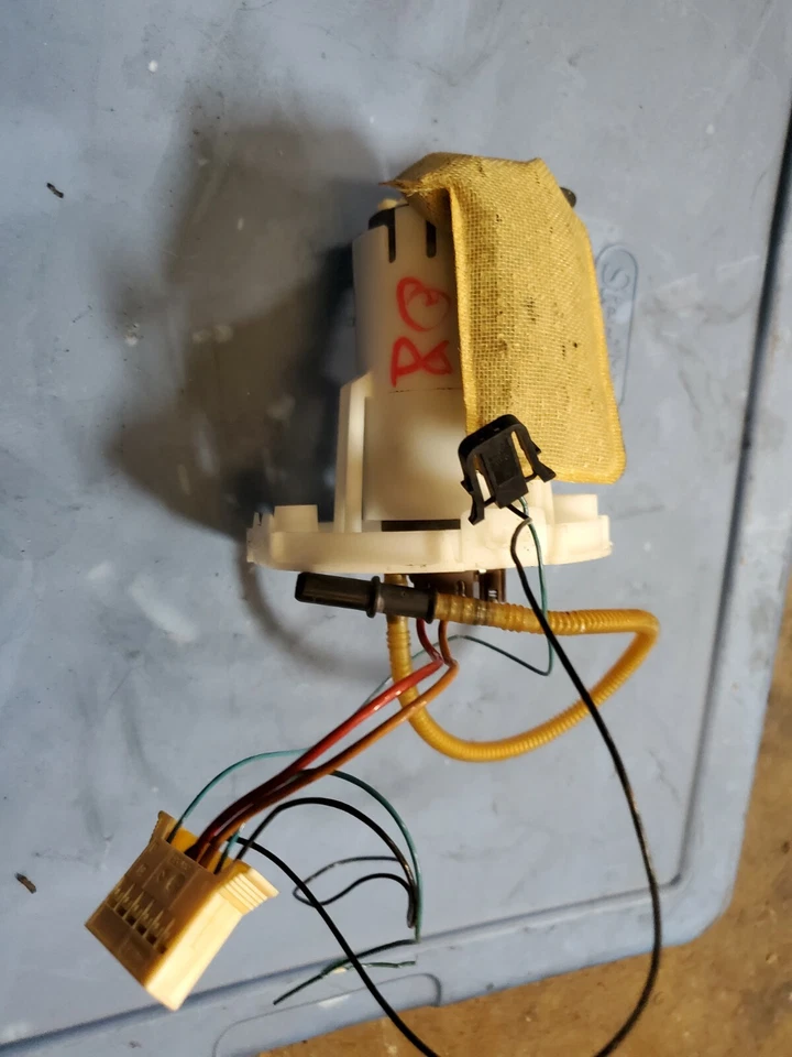 2007 2008 2009 JAGUAR XJ8 XJ8L VANDEN PLAS FUEL PUMP MOTOR - Image 2 of 3