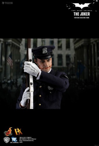 Perfect Hot Toys Dx01 1/6 The Dark Knight The Joker Actionfigur auf Lager - Bild 10 von 17