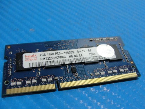 MacBook Pro A1286 Hynix 2GB 1Rx8 PC3-10600S SO-DIMM Memory RAM HMT325S6CFR8C-H9 - Picture 1 of 3