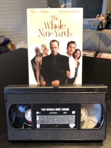 The Whole Nine Yards (VHS 2000) Bruce Willis Matthew Perry Lynn RARE HTF NM - Picture 2 of 5