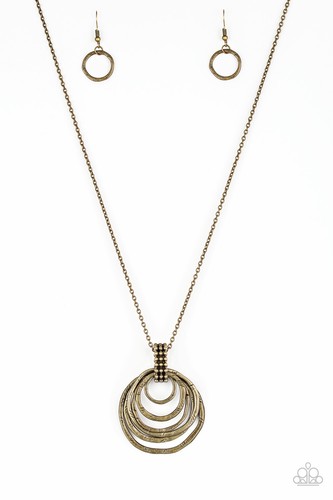 Paparazzi Necklace - Rippling Relic - Brass - Picture 2 of 6