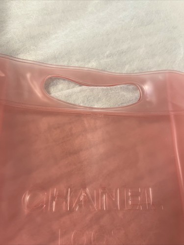 Rare! CHANEL Autumn 2001 Promotional Vinyl Bags - Set of 2 - Picture 10 of 10