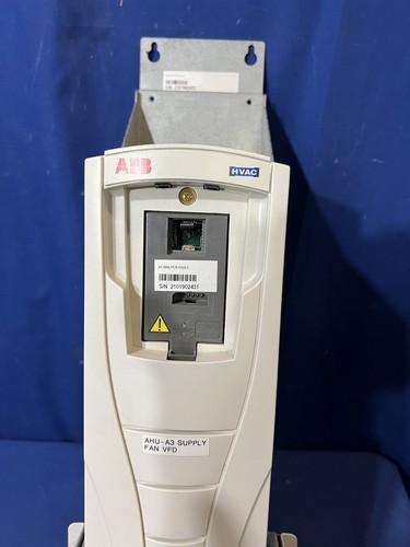 ABB ACH550-PCR-012A-2 HVAC Variable Frequency Drive 3HP 3PH 208-240VAC FOR PARTS - Picture 2 of 9