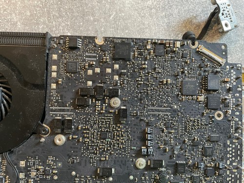 MacBook Pro 13" 2012 i5 2,5ghz 4gb ram logic board - Bild 3 von 9