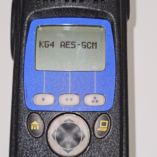 RADIO BIDIRECCIONAL USADA MOTOROLA XTS5000 380-470 MHz UHF H18QDF9PW6AN BUEN ESTADO - Imagen 14 de 21