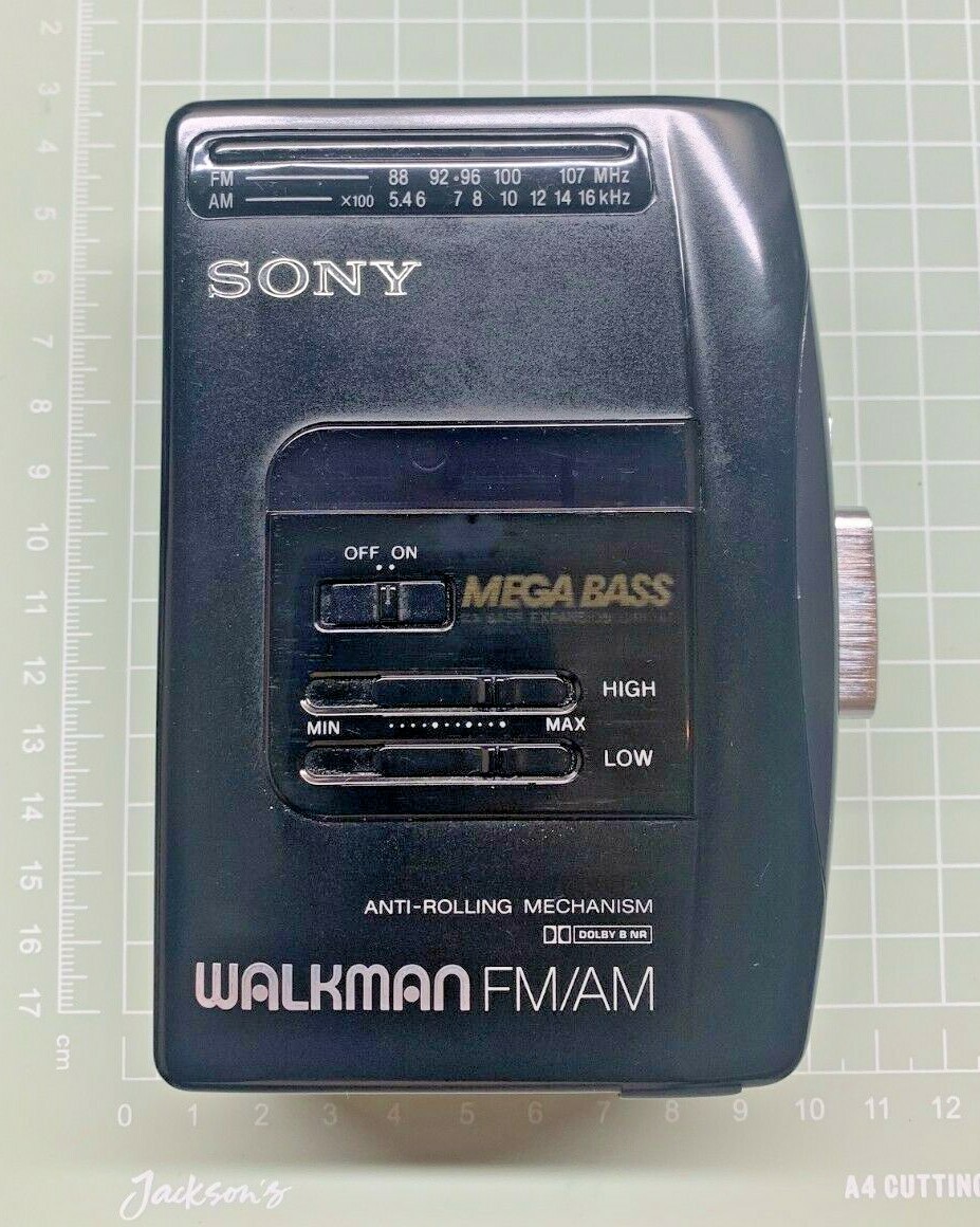 mai Sony, Walkman WM-FX19 [ Cassette player only ] S/N: 136176, Black