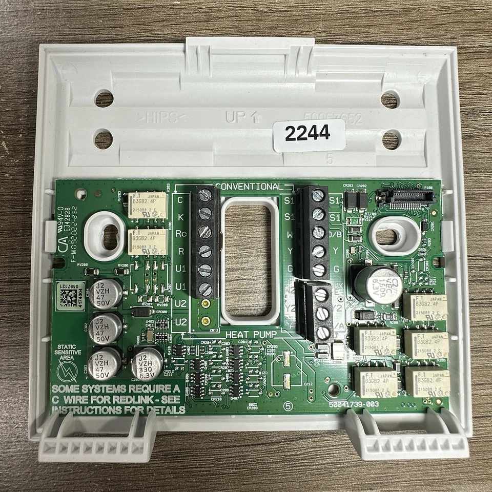 Honeywell VisionPRO 8000 Wi-Fi Programmable Thermostat model TH8321WF1001/U - Image 4 of 4