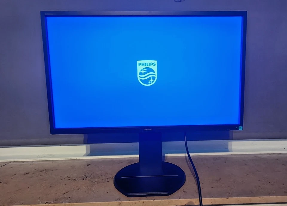 Philips 27 Zoll Wide B-Line QHD IPS Monitor USB-B 2.560 x 1.440 - Bild 2 von 4