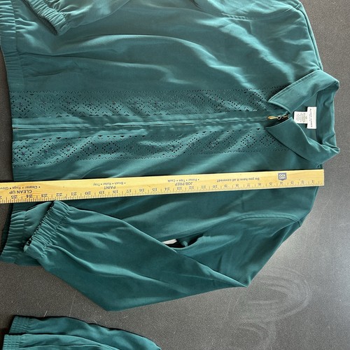 Alfred Dunner Track Suit Jacket Pants Women's SIZE 18P Green Beaded - Picture 6 of 8