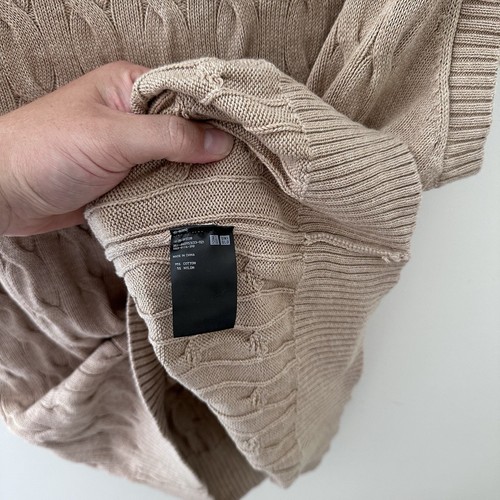 Uniqlo Mens Cable Knit Preppy Sweater Vest - V Neck Size XL - Aus Postage - Picture 8 of 10