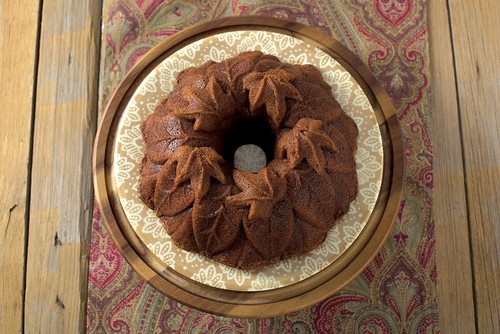 Nordic Ware Harvest Leaves Bundt Pfanne, Bronze One Size, - Bild 2 von 7
