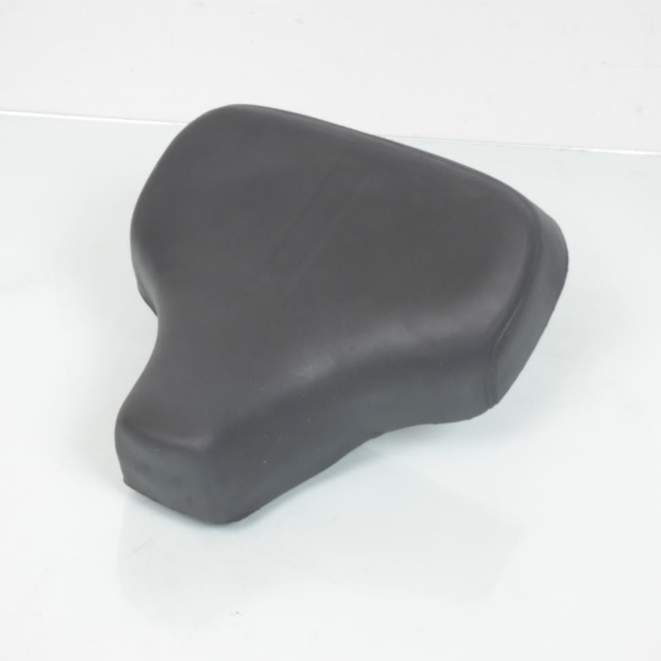 Selle pilote RSM grise de 25mm pour MBK : finitions soignées et durabilité supérieure
