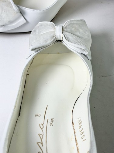 Caressa Vintage Heels w/ Bow Peep Toe Made in Spain White Wedding Shoes SIZE 6N - Picture 3 of 9