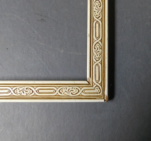 Antique Deco Nouveau Leafy White Brown Wood Gesso Picture Frame Holds 8 x 12 - Picture 6 of 8