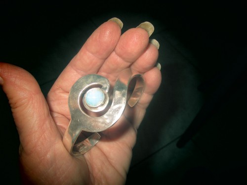 BRACCIALE VINTAGE TAXCO ARGENTO STERLING CON OPALE BLU 925 PESA 29,9 GRAMMI - Foto 7 di 10