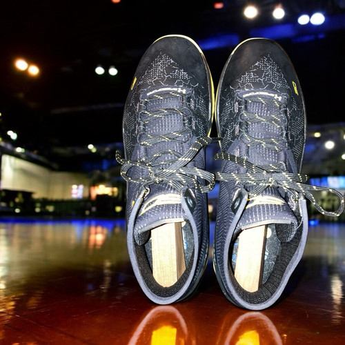Under Armour Steph Curry 2 Herren Größe 12 1259007 006 Schwarz Ritter Gelb Schuhe - Bild 5 von 6
