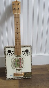 Cigar Box Guitar 4 String Signed Electric Guitar Arthor Fuente, 2006 Works Great