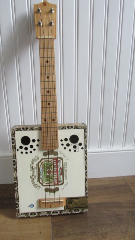 Cigar Box Guitar 4 String Signed Electric Guitar Arthor Fuente, 2006 Works Great