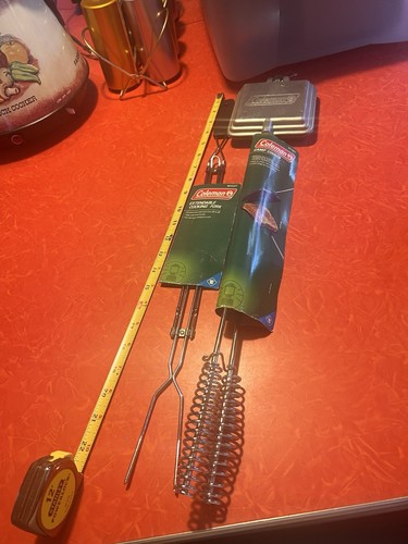 2 COLEMAN COOKING TOOLS CAMP COOKER SANDWICH GRILLE & EXTENDABLE FORK Brand New - Picture 10 of 10