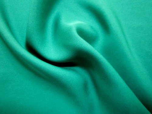 Impresionante tela sólida de aspecto poli-seda verde jade - Imagen 3 de 3